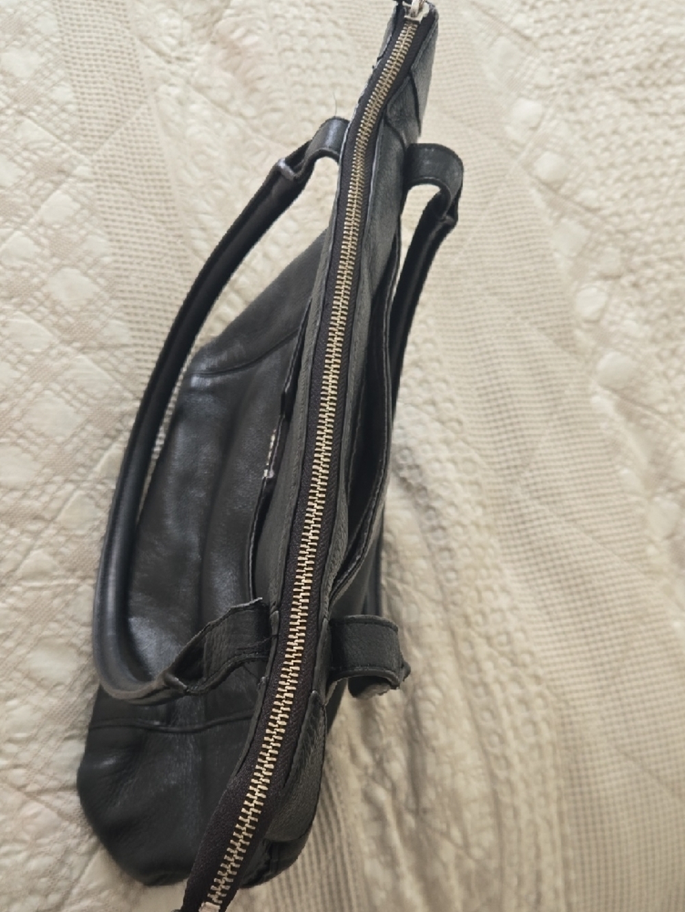 Lodis Black Pebbled Leather Tote Quiet Luxury Normcore Classic Shoulder Bag - Picture 7 of 14